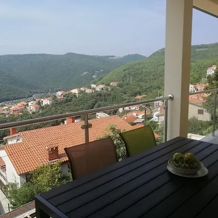 Lucia Amelia **** Appartement